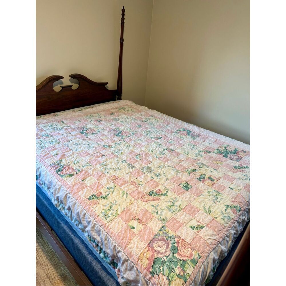 Vintage Laura Ashley Quilt Shabby Chic Cottagecore